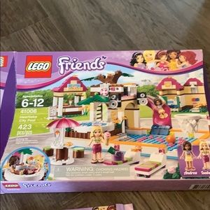 LEGO Friends Heartlake City Pool